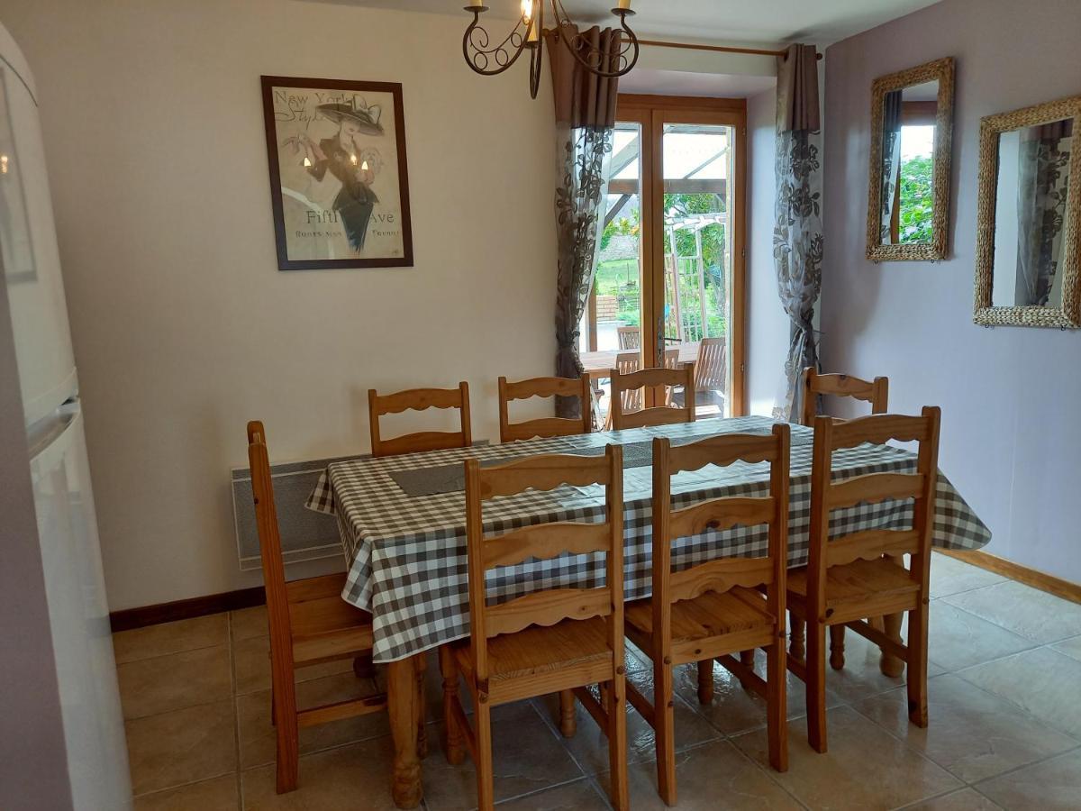 La Gasteboisiere With Swimming Pool And Games Room Le Mesnil-Adelee Exterior foto