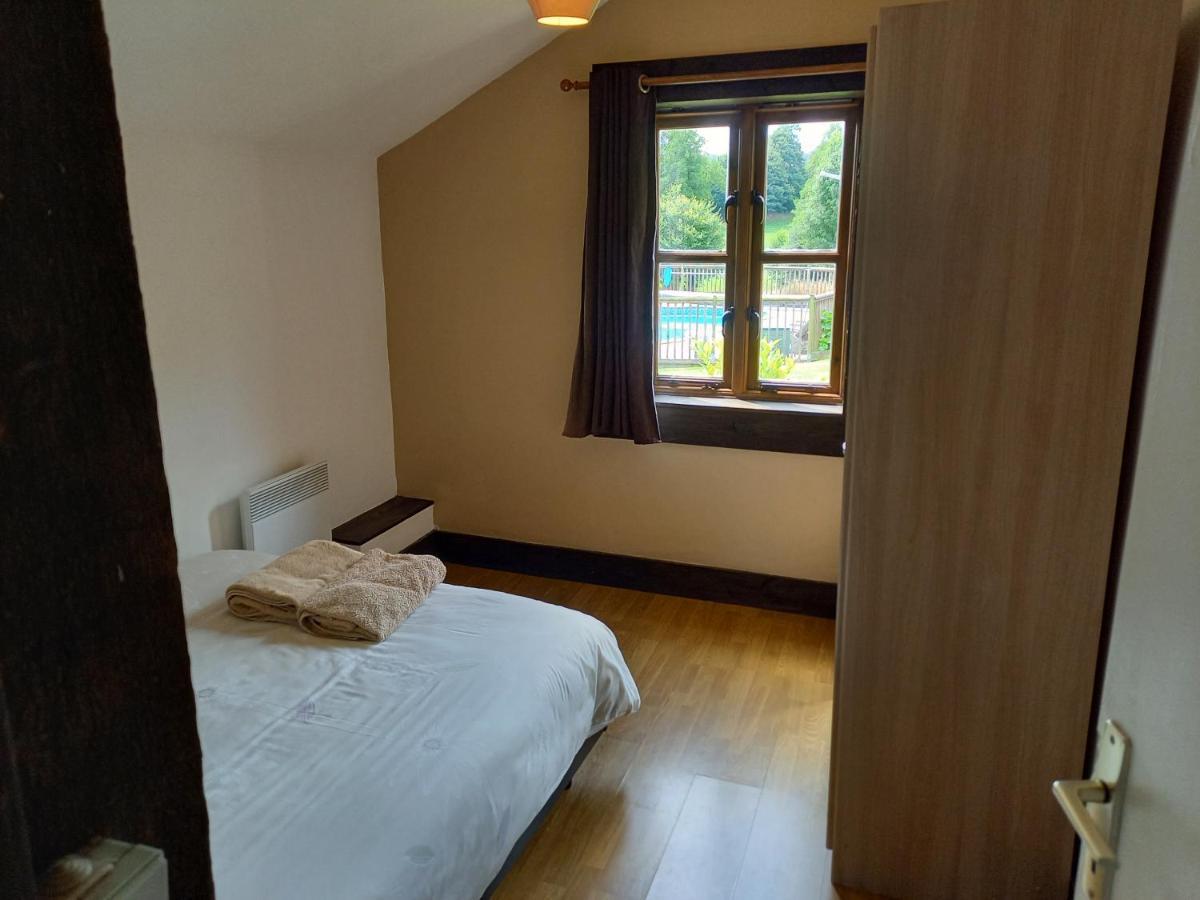 La Gasteboisiere With Swimming Pool And Games Room Le Mesnil-Adelee Exterior foto